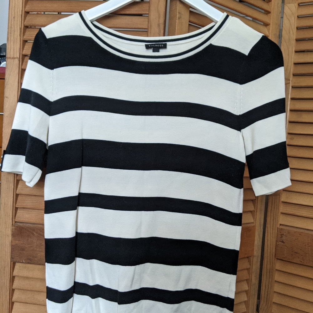 Talbot's short sleeve top